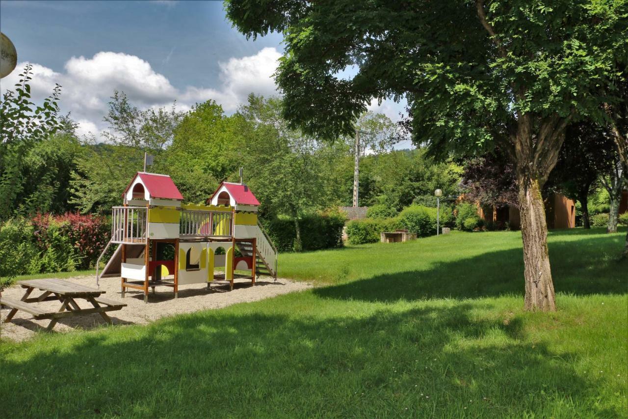 Camping Le Paisserou ナジャク エクステリア 写真